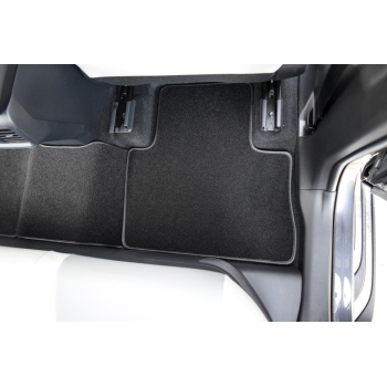 Suzuki Across od 2020r. (automat) Dywaniki welurowe - SILVER - kolory do wyboru.